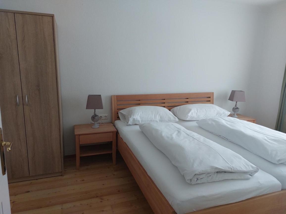 Ferienwohnung Salzafeld บัดมิทแทร์นดอร์ฟ ภายนอก รูปภาพ